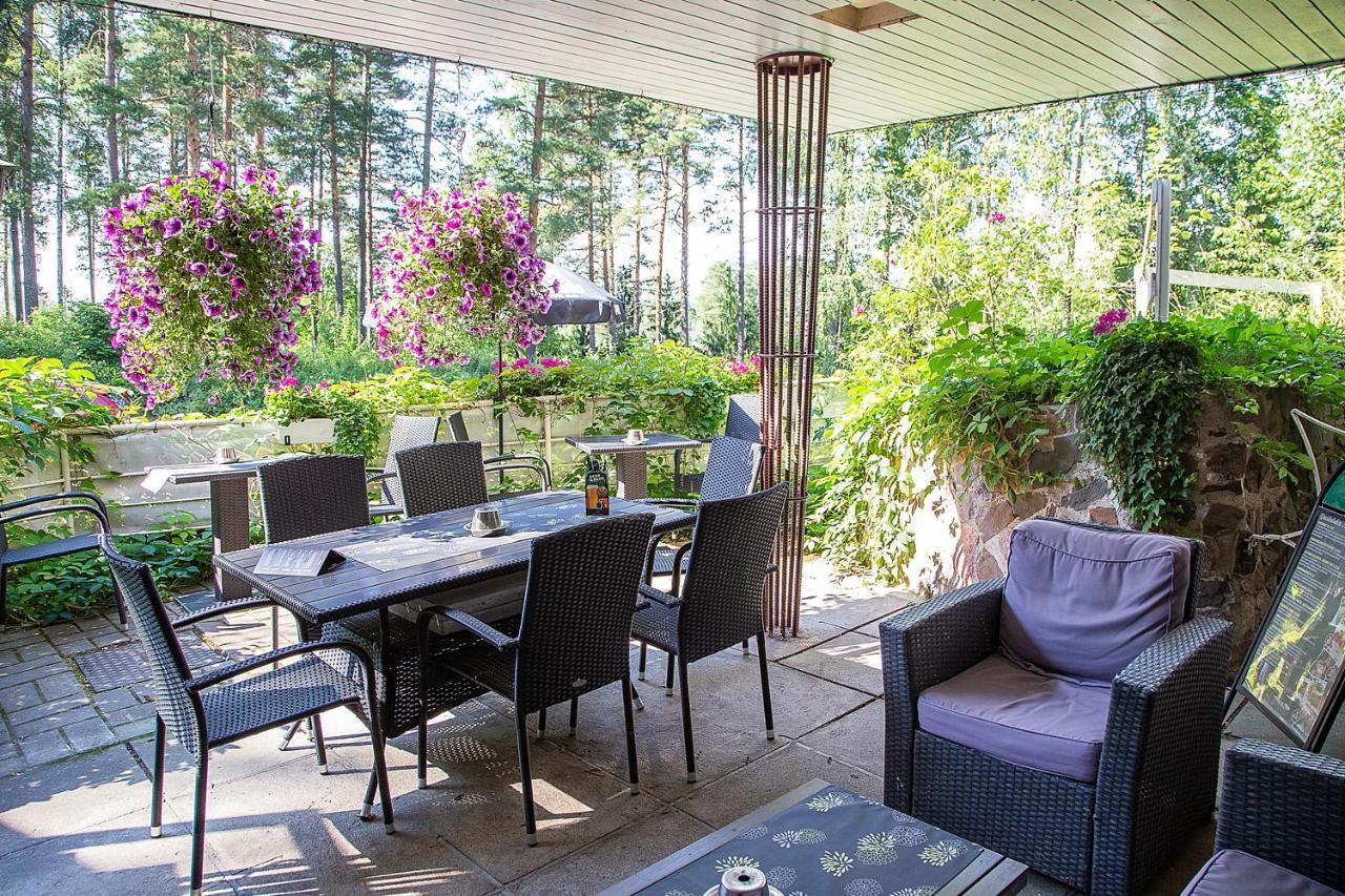 Hotelli-ravintola Hotel